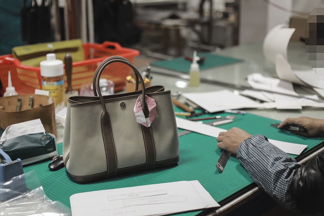 Shebag workshop of Hermes bags, the tools, leathers, and more (2025 Mar updated)-Best Quality Fake designer Bag Review, Replica designer bag ru Shebag workshop of Hermes bags, the tools, leathers, and more (2025 Mar updated)-Best Quality Fake designer Bag Review, Replica designer bag ru