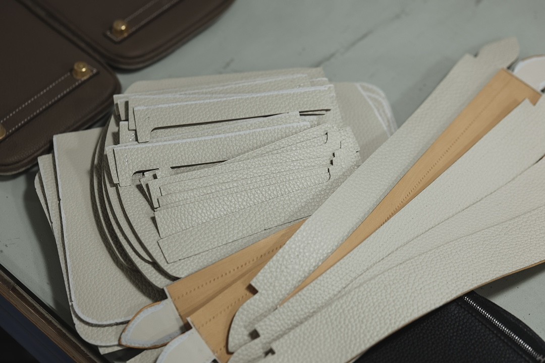 Shebag workshop of Hermes bags, the tools, leathers, and more (2025 Mar updated)-Best Quality Fake designer Bag Review, Replica designer bag ru Shebag workshop of Hermes bags, the tools, leathers, and more (2025 Mar updated)-Best Quality Fake designer Bag Review, Replica designer bag ru