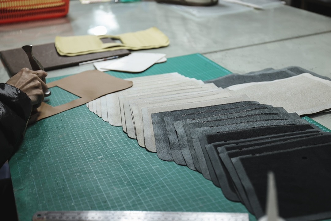 Shebag workshop of Hermes bags, the tools, leathers, and more (2025 Mar updated)-Best Quality Fake designer Bag Review, Replica designer bag ru Shebag workshop of Hermes bags, the tools, leathers, and more (2025 Mar updated)-Best Quality Fake designer Bag Review, Replica designer bag ru