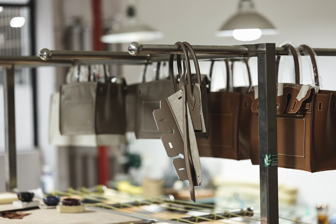 Shebag workshop of Hermes bags, the tools, leathers, and more (2025 Mar updated)-Best Quality Fake designer Bag Review, Replica designer bag ru Shebag workshop of Hermes bags, the tools, leathers, and more (2025 Mar updated)-Best Quality Fake designer Bag Review, Replica designer bag ru