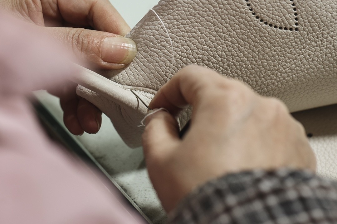 Shebag workshop of Hermes bags, the tools, leathers, and more (2025 Mar updated)-Best Quality Fake designer Bag Review, Replica designer bag ru Shebag workshop of Hermes bags, the tools, leathers, and more (2025 Mar updated)-Best Quality Fake designer Bag Review, Replica designer bag ru