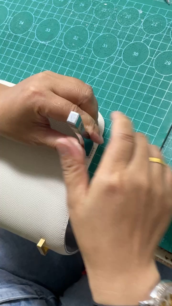 Shebag workshop of Hermes bags, the tools, leathers, and more (2025 Mar updated)-Best Quality Fake designer Bag Review, Replica designer bag ru Shebag workshop of Hermes bags, the tools, leathers, and more (2025 Mar updated)-Best Quality Fake designer Bag Review, Replica designer bag ru
