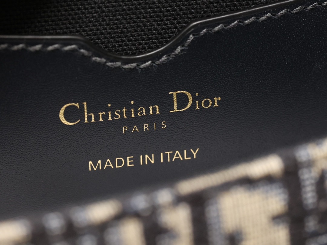 Shebag best replica 2025 Dior bobby east west collection (2025 Mar updated)-Best Quality Fake designer Bag Review, Replica designer bag ru Shebag best replica 2025 Dior bobby east west collection (2025 Mar updated)-Best Quality Fake designer Bag Review, Replica designer bag ru