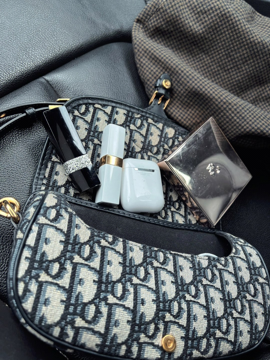 Shebag best replica 2025 Dior bobby east west collection (2025 Mar updated)-Best Quality Fake designer Bag Review, Replica designer bag ru Shebag best replica 2025 Dior bobby east west collection (2025 Mar updated)-Best Quality Fake designer Bag Review, Replica designer bag ru