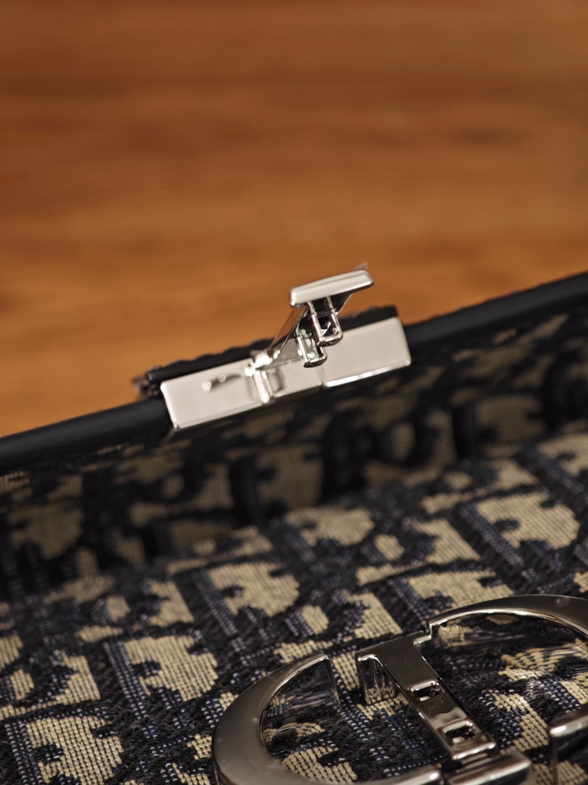 Shebag best replica 2025 new Dior Montaigne 30 bag review (2025 Mar updated)-Best Quality Fake designer Bag Review, Replica designer bag ru Shebag best replica 2025 new Dior Montaigne 30 bag review (2025 Mar updated)-Best Quality Fake designer Bag Review, Replica designer bag ru