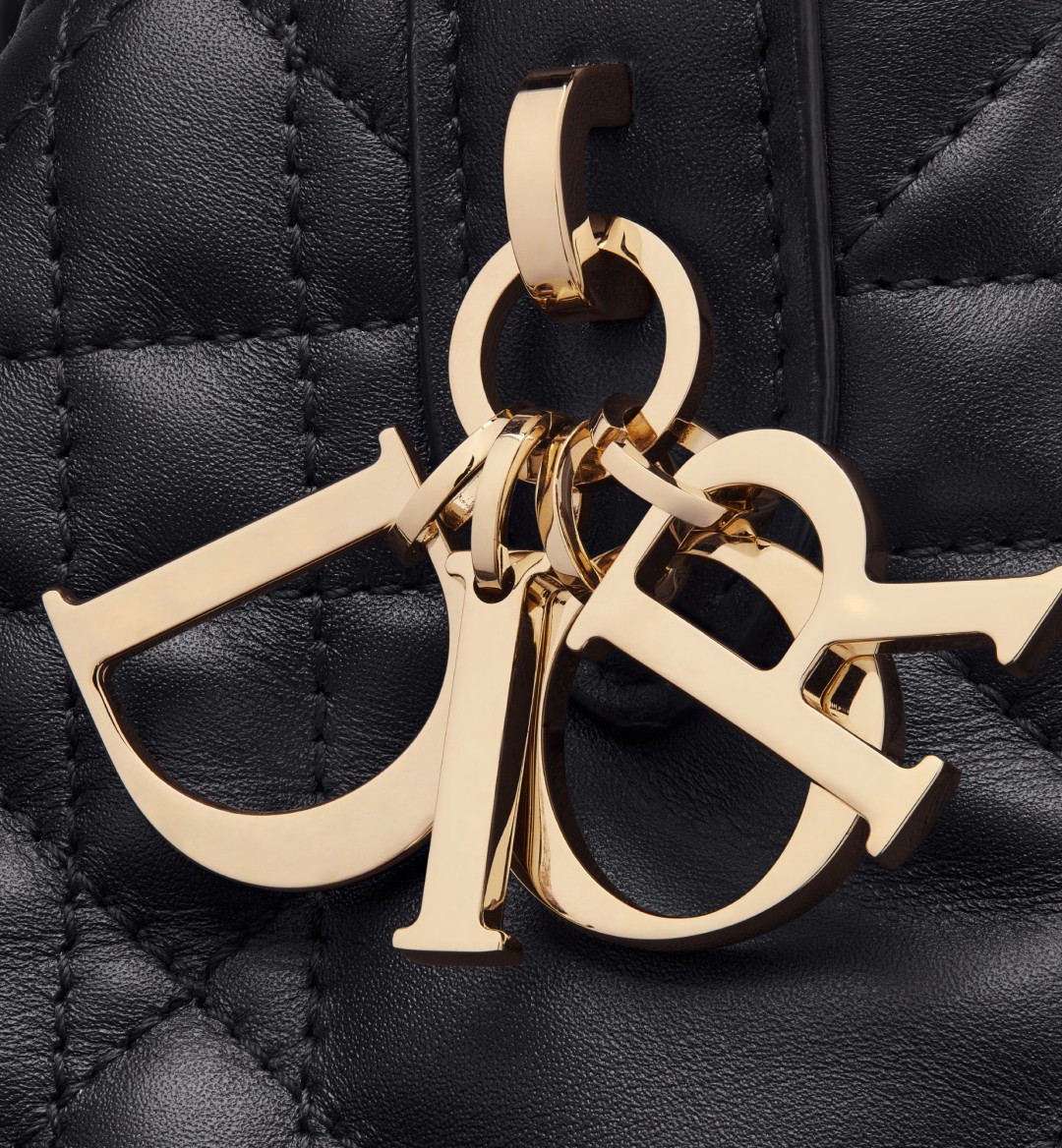 Shebag Super replica 2025 new Dior Toujours in black medium size (2025 Mar updated)-Best Quality Fake designer Bag Review, Replica designer bag ru Shebag Super replica 2025 new Dior Toujours in black medium size (2025 Mar updated)-Best Quality Fake designer Bag Review, Replica designer bag ru