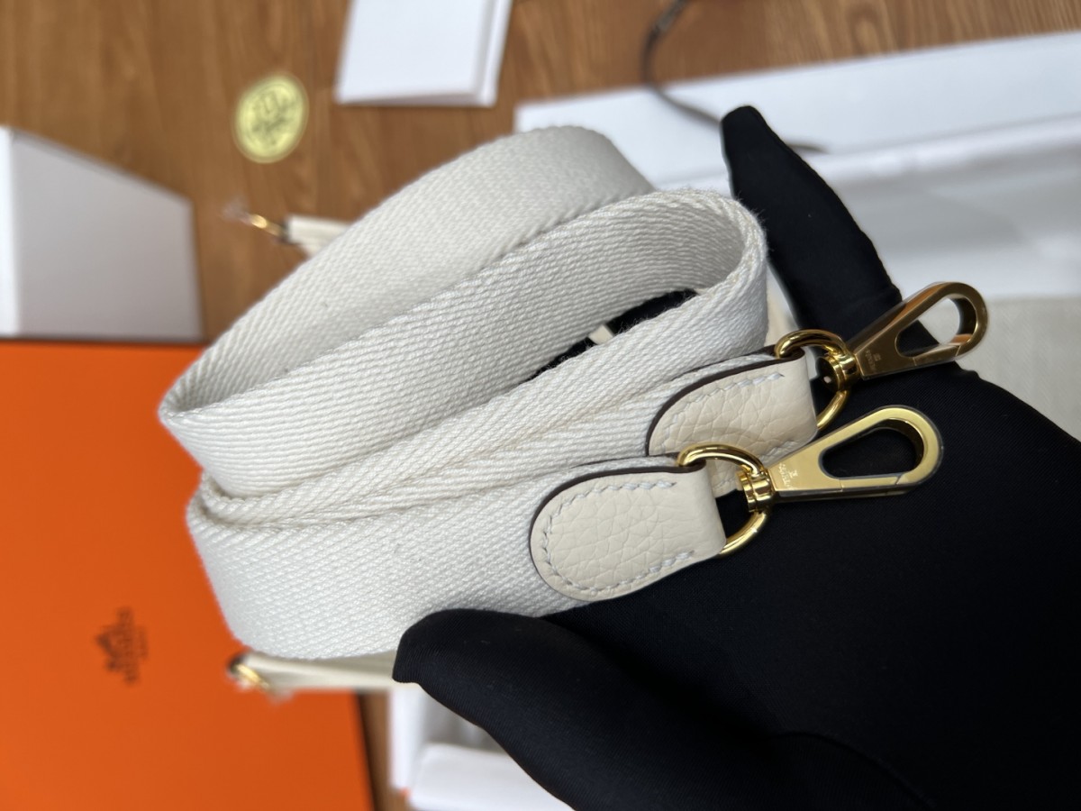 Shebag fully handmade replica Hermes Evelyne 19 bag in white togo leather (2025 Mar updated)-Best Quality Fake designer Bag Review, Replica designer bag ru Shebag fully handmade replica Hermes Evelyne 19 bag in white togo leather (2025 Mar updated)-Best Quality Fake designer Bag Review, Replica designer bag ru