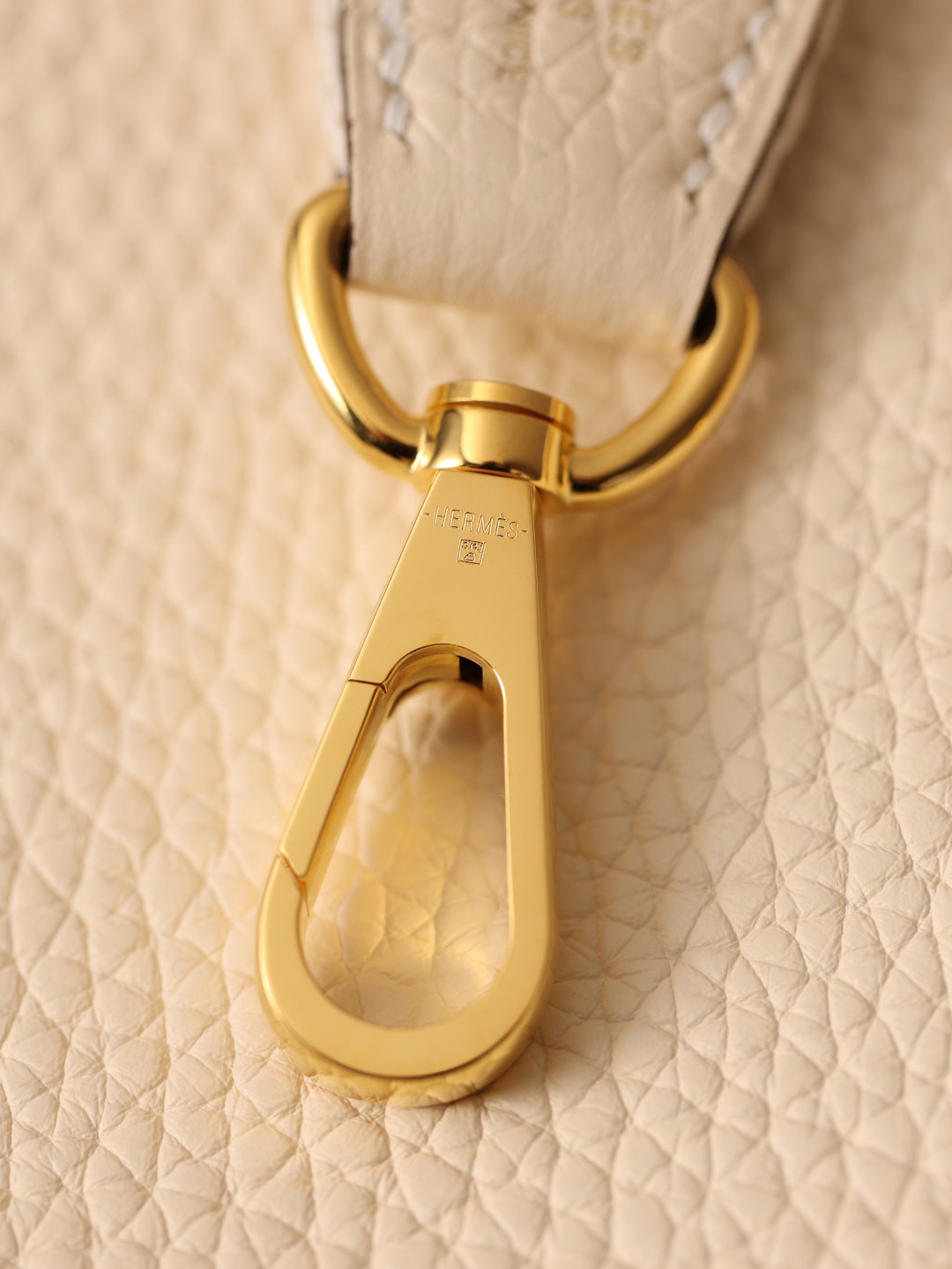 Shebag fully handmade replica Hermes Evelyne 19 bag in white togo leather (2025 Mar updated)-Best Quality Fake designer Bag Review, Replica designer bag ru Shebag fully handmade replica Hermes Evelyne 19 bag in white togo leather (2025 Mar updated)-Best Quality Fake designer Bag Review, Replica designer bag ru