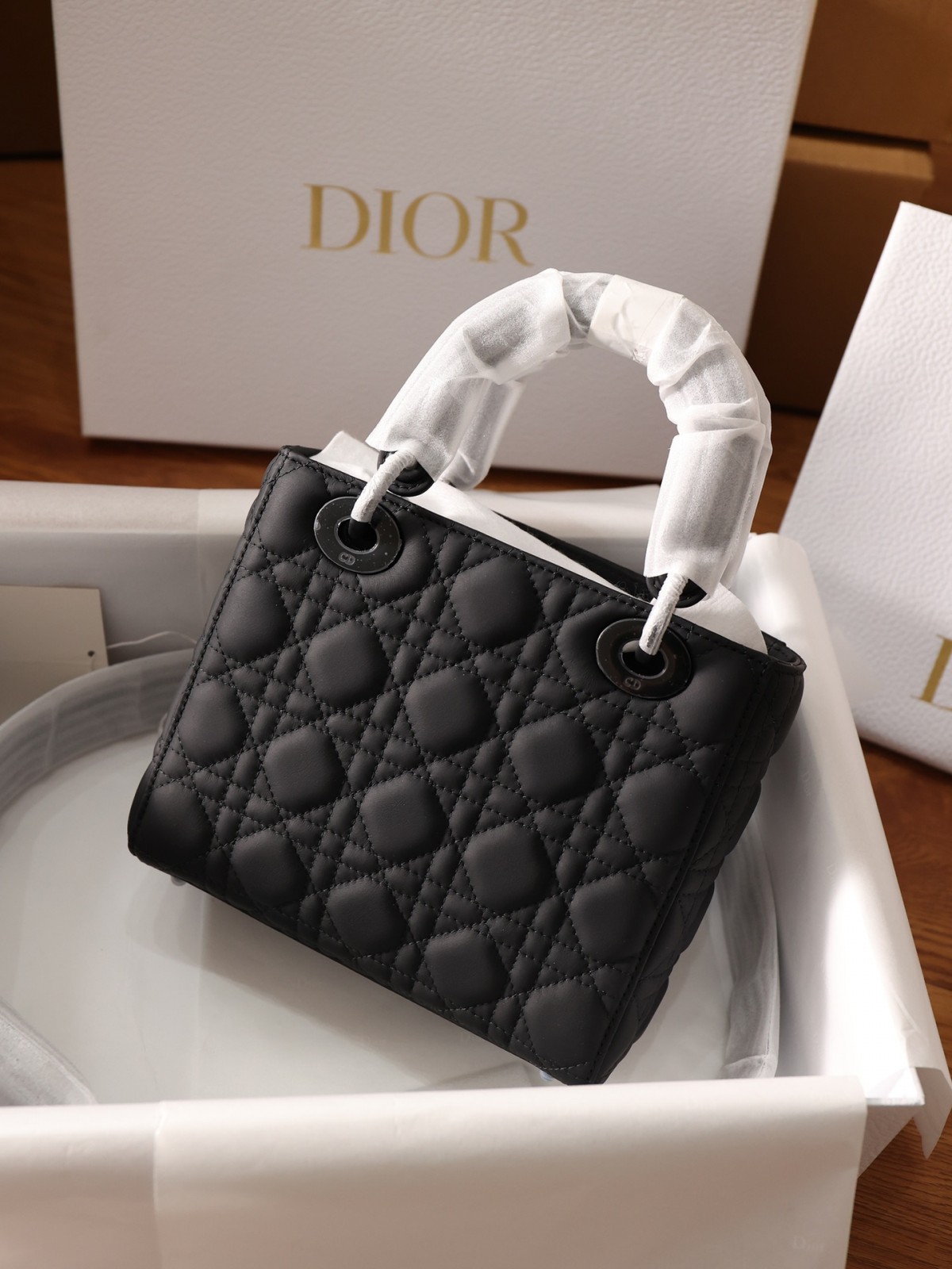 Shebag Top replica Lady Dior mini in Sand Black bag full review(2025 Mar updated)-Best Quality Fake designer Bag Review, Replica designer bag ru