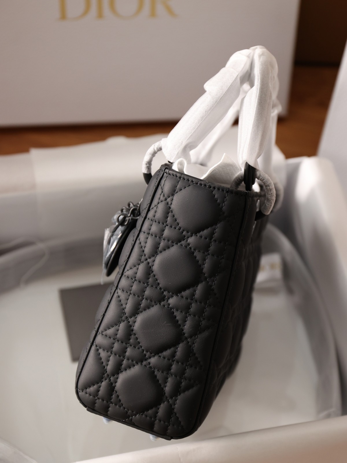 Shebag Top replica Lady Dior mini in Sand Black bag full review(2025 Mar updated)-Best Quality Fake designer Bag Review, Replica designer bag ru