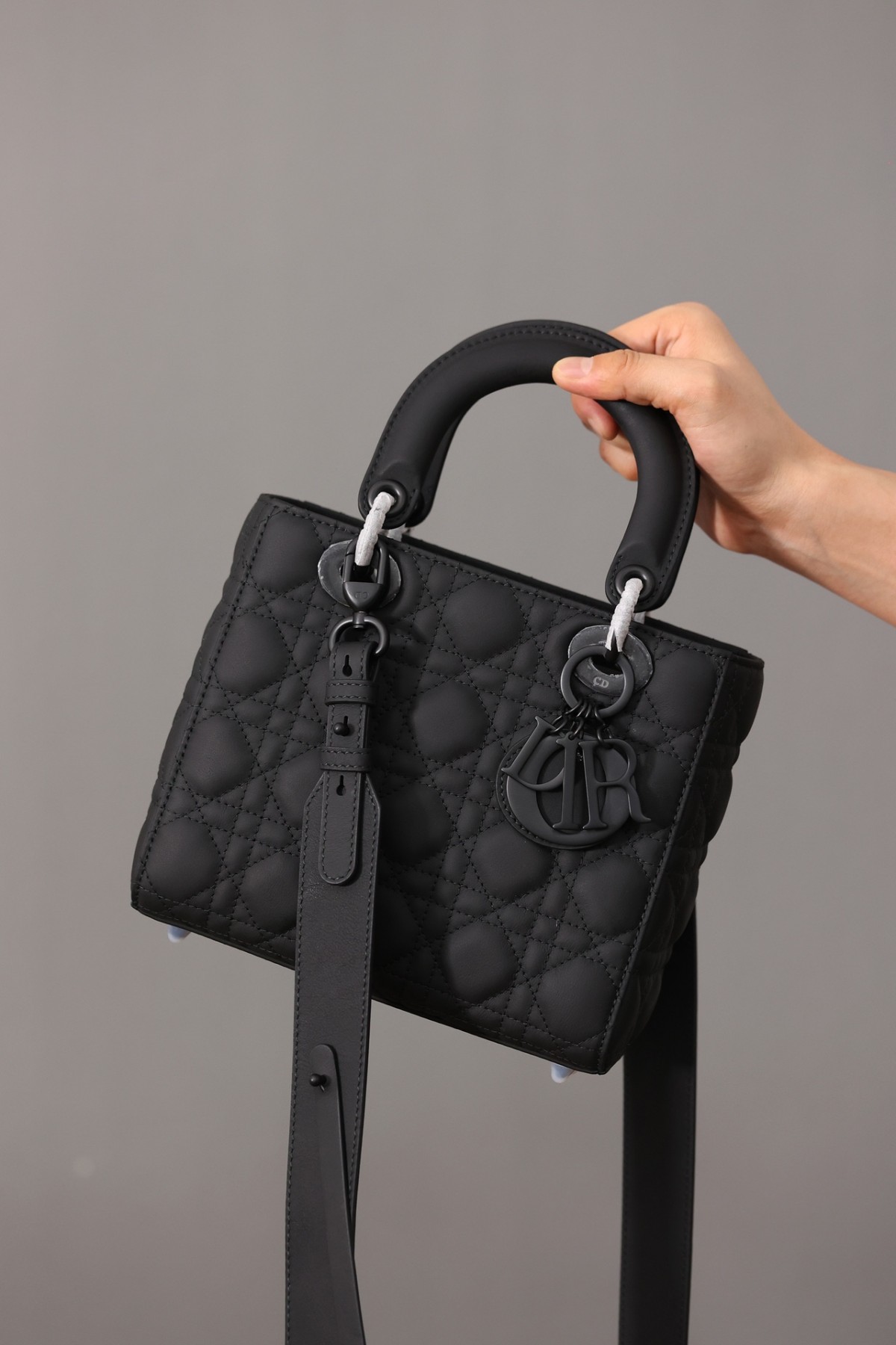 Shebag Top replica Lady Dior mini in Sand Black bag full review(2025 Mar updated)-Best Quality Fake designer Bag Review, Replica designer bag ru