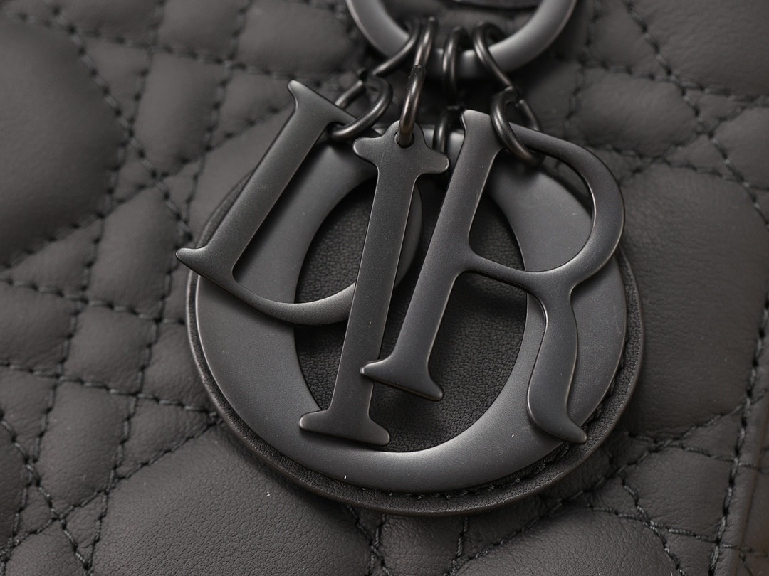 Shebag Top replica Lady Dior mini in Sand Black bag full review(2025 Mar updated)-Best Quality Fake designer Bag Review, Replica designer bag ru