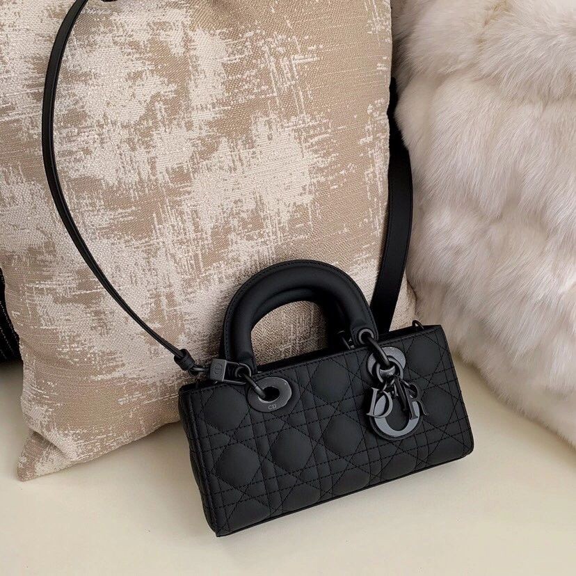 Shebag Top replica Lady Dior mini in Sand Black bag full review(2025 Mar updated)-Best Quality Fake designer Bag Review, Replica designer bag ru