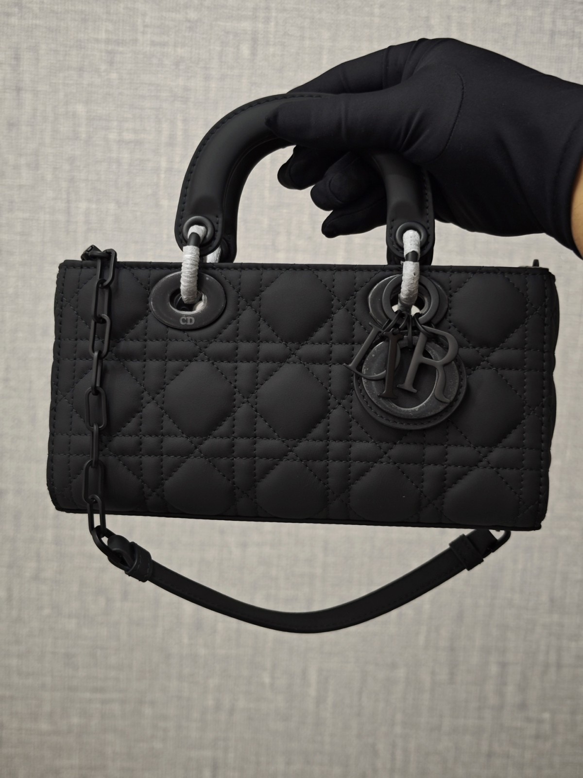 Shebag Top replica Lady Dior mini in Sand Black bag full review(2025 Mar updated)-Best Quality Fake designer Bag Review, Replica designer bag ru