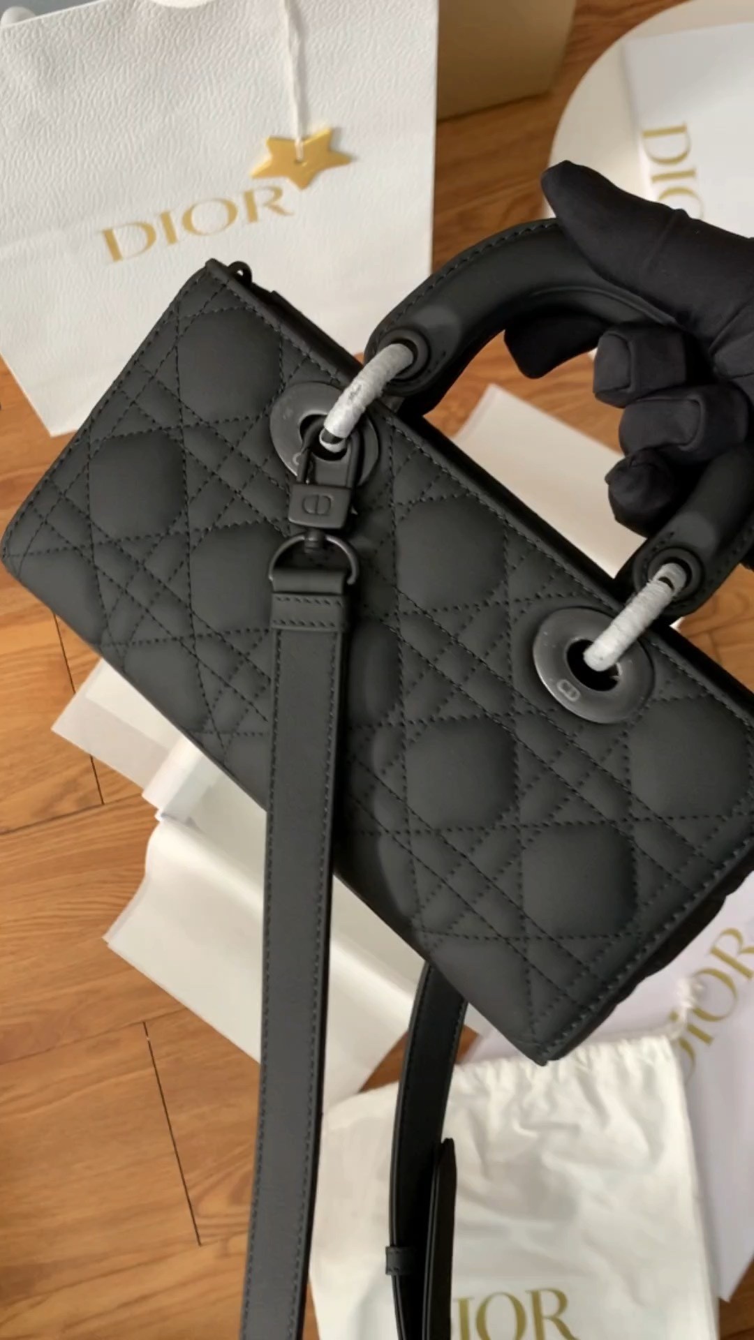 Shebag Top replica Lady Dior mini in Sand Black bag full review(2025 Mar updated)-Best Quality Fake designer Bag Review, Replica designer bag ru