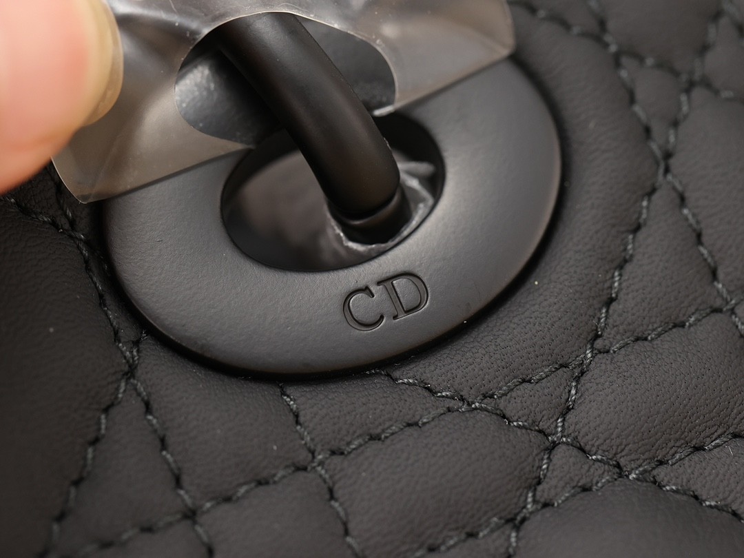 Shebag Top replica Lady Dior mini in Sand Black bag full review(2025 Mar updated)-Best Quality Fake designer Bag Review, Replica designer bag ru