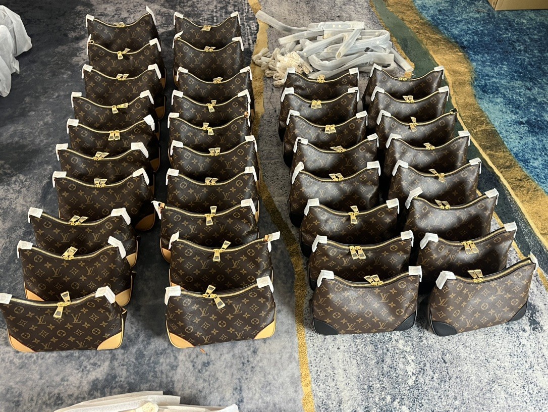 Shebag Best replica Louis Vuitton M45831 BOULOGNE bag full review(2025 Mar updated)-Best Quality Fake designer Bag Review, Replica designer bag ru