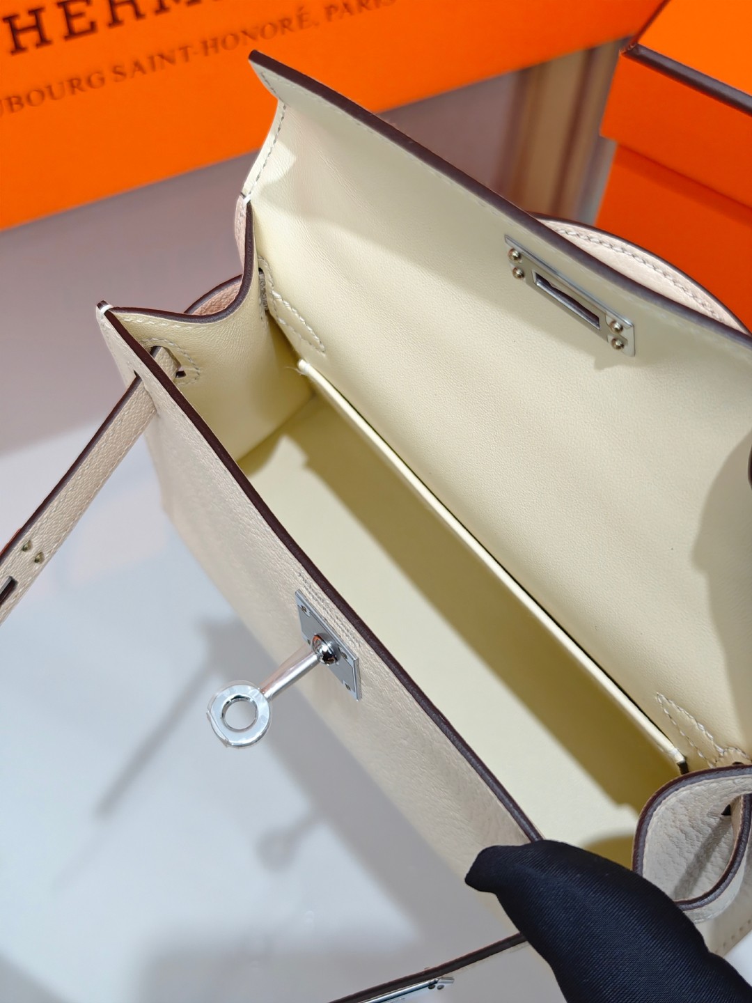 Shebag fully handmade Hermes Mini Kelly 2 bag full review white Epsom(2025 Apr updated)-Best Quality Fake designer Bag Review, Replica designer bag ru