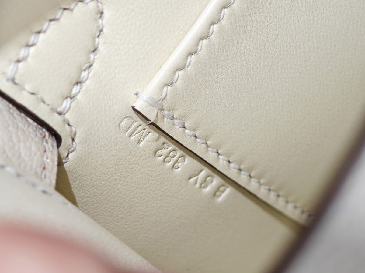 Shebag fully handmade Hermes Mini Kelly 2 bag full review white Epsom(2025 Apr updated)-Best Quality Fake designer Bag Review, Replica designer bag ru