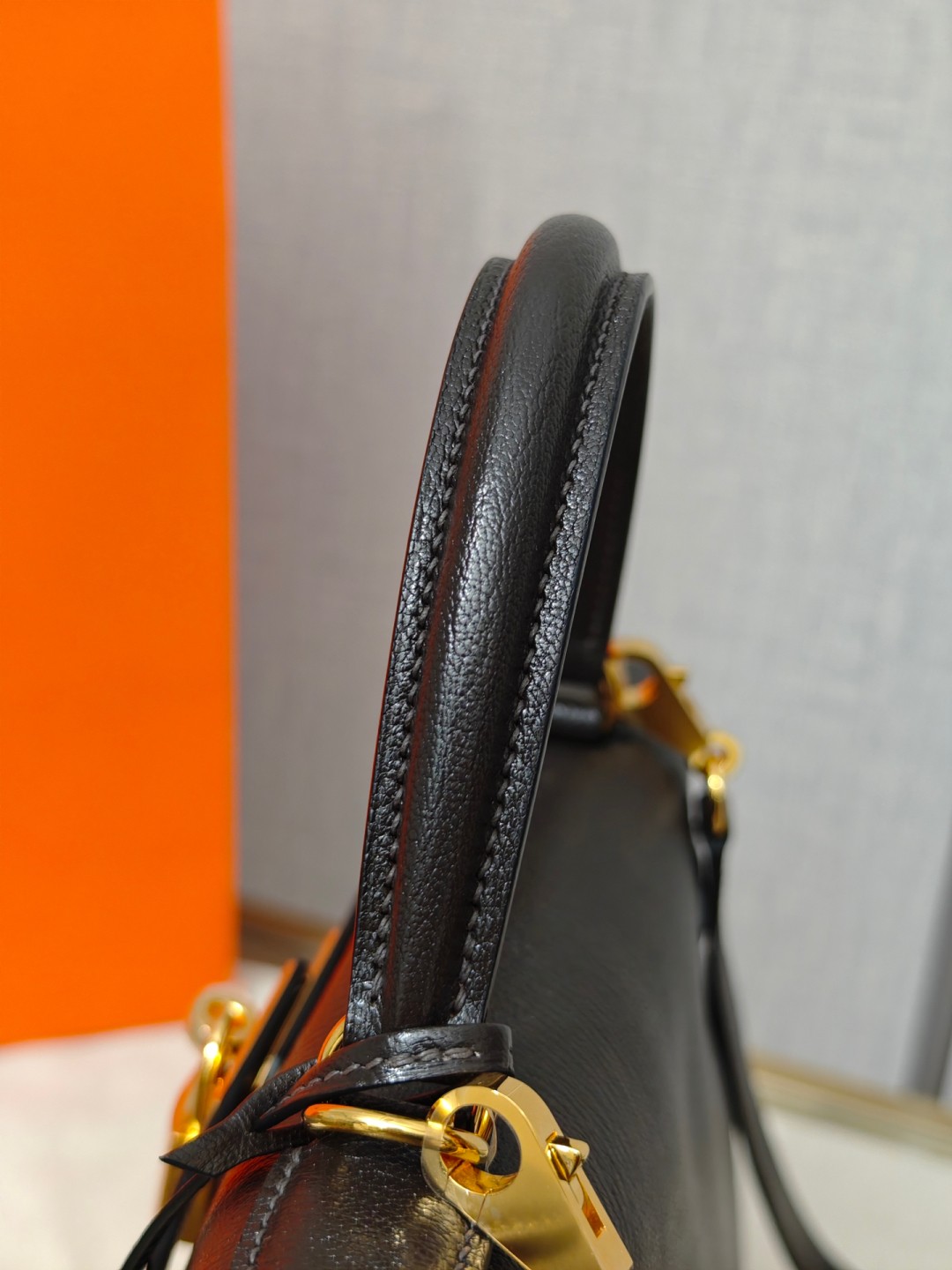 Shebag fully handmade Hermes mini Kelly 2 in goat leather black gold(April 2025 updated)-Best Quality Fake designer Bag Review, Replica designer bag ru