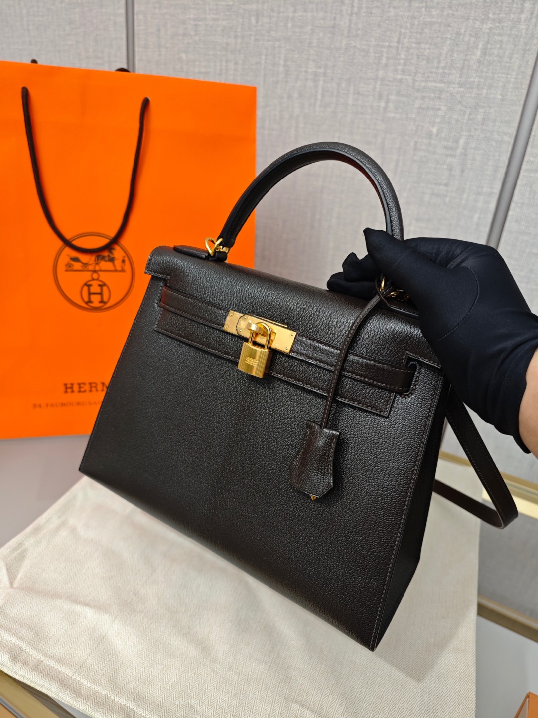 Shebag fully handmade Hermes mini Kelly 2 in goat leather black gold(April 2025 updated)-Best Quality Fake designer Bag Review, Replica designer bag ru