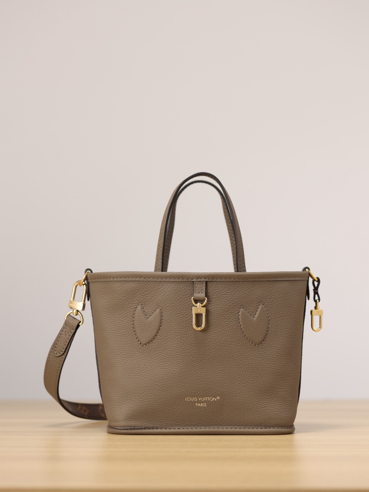 Shebag Best replica Louis Vuitton 2025 Neverfull double side bag review in grey (2025 Apr updated)-Best Quality Fake designer Bag Review, Replica designer bag ru Shebag Best replica Louis Vuitton 2025 Neverfull double side bag review in grey (2025 Apr updated)-Best Quality Fake designer Bag Review, Replica designer bag ru