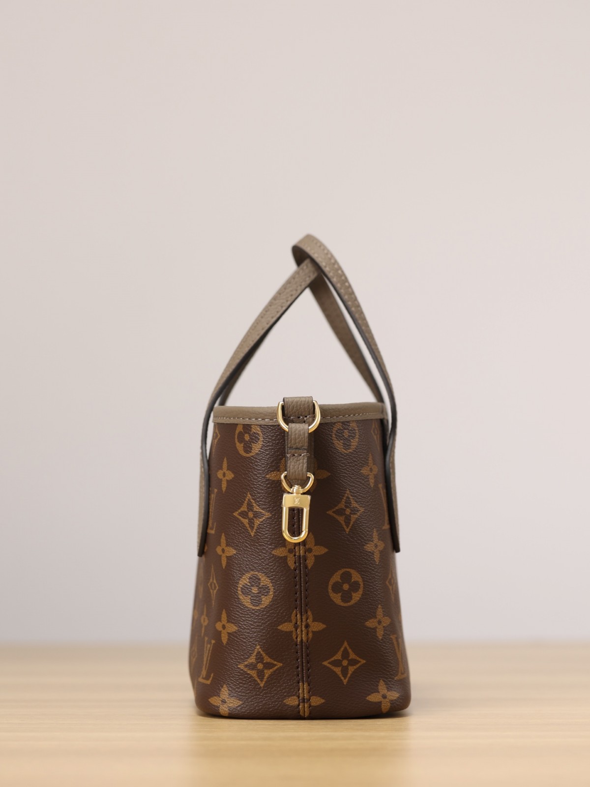 Shebag Best replica Louis Vuitton 2025 Neverfull double side bag review in grey (2025 Apr updated)-Best Quality Fake designer Bag Review, Replica designer bag ru Shebag Best replica Louis Vuitton 2025 Neverfull double side bag review in grey (2025 Apr updated)-Best Quality Fake designer Bag Review, Replica designer bag ru