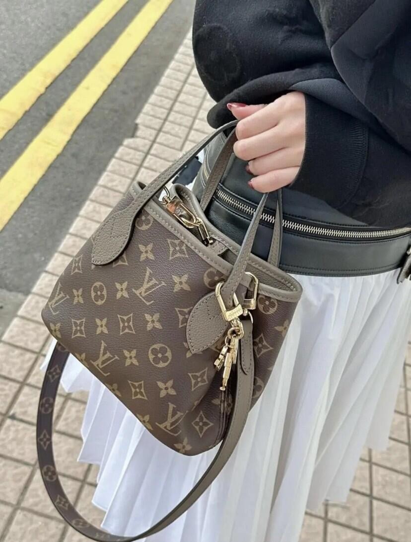 Shebag Best replica Louis Vuitton 2025 Neverfull double side bag review in grey (2025 Apr updated)-Best Quality Fake designer Bag Review, Replica designer bag ru Shebag Best replica Louis Vuitton 2025 Neverfull double side bag review in grey (2025 Apr updated)-Best Quality Fake designer Bag Review, Replica designer bag ru