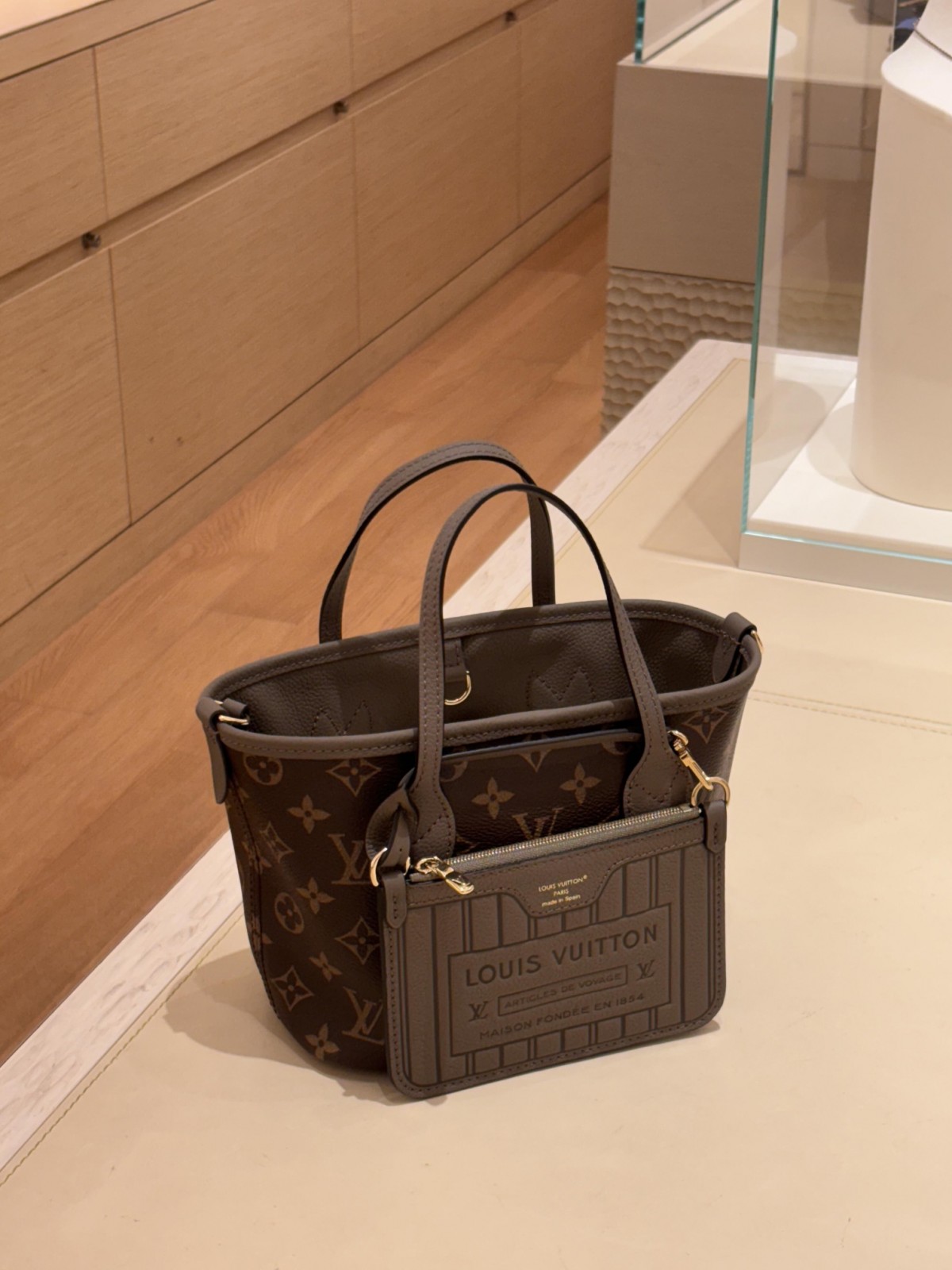 Shebag Best replica Louis Vuitton 2025 Neverfull double side bag review in grey (2025 Apr updated)-Best Quality Fake designer Bag Review, Replica designer bag ru Shebag Best replica Louis Vuitton 2025 Neverfull double side bag review in grey (2025 Apr updated)-Best Quality Fake designer Bag Review, Replica designer bag ru