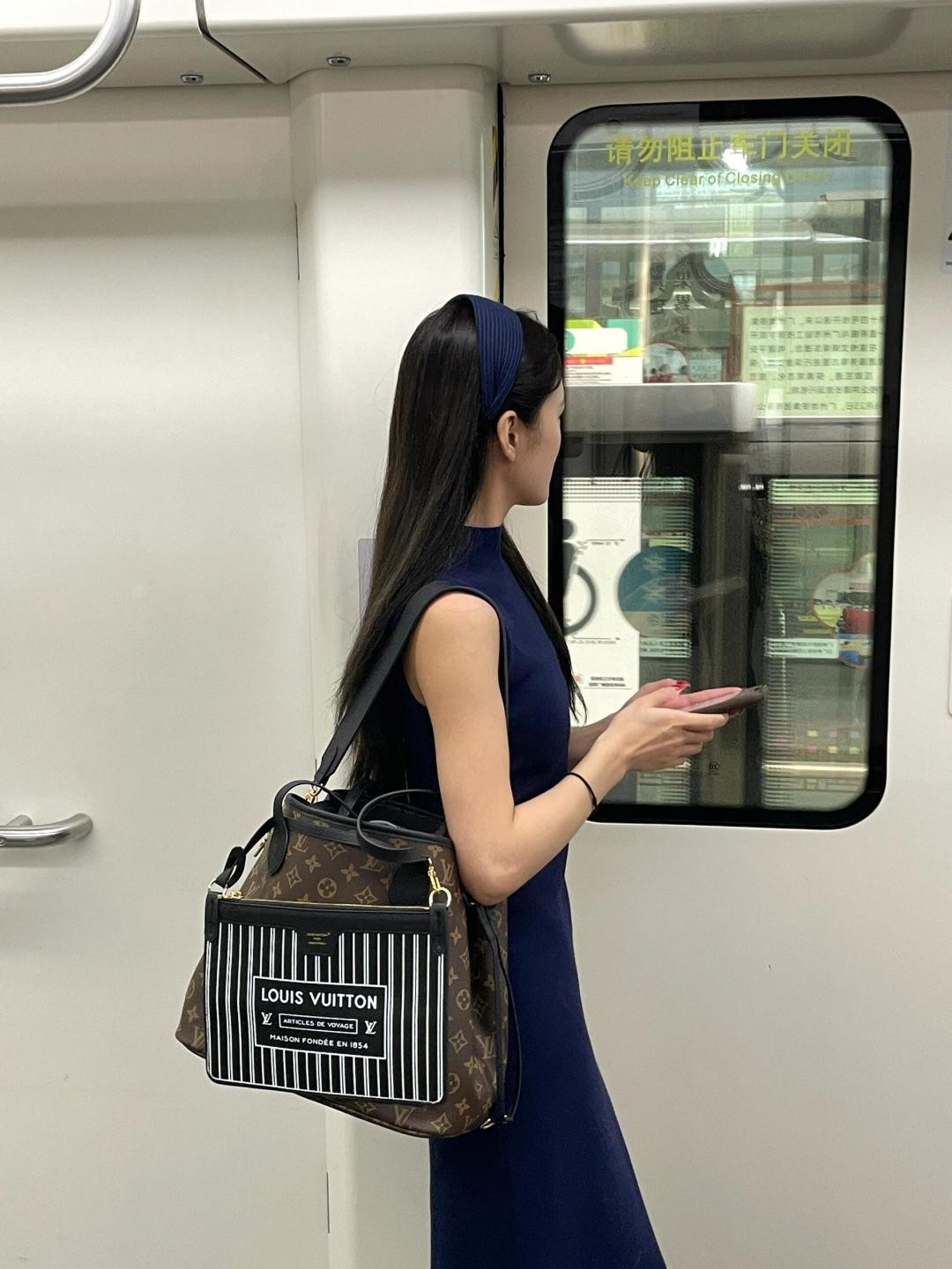 Shebag Best replica Louis Vuitton M11946 medium size NEVERFULL INSIDE OUT(2025 Apr updated)-Best Quality Fake designer Bag Review, Replica designer bag ru
