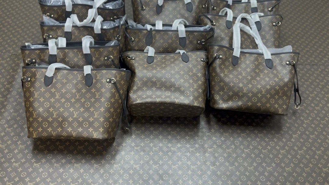 Shebag Best replica Louis Vuitton M11946 medium size NEVERFULL INSIDE OUT(2025 Apr updated)-Best Quality Fake designer Bag Review, Replica designer bag ru