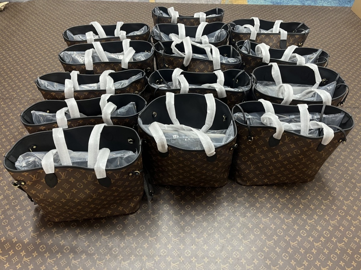 Shebag Best replica Louis Vuitton M11946 medium size NEVERFULL INSIDE OUT(2025 Apr updated)-Best Quality Fake designer Bag Review, Replica designer bag ru