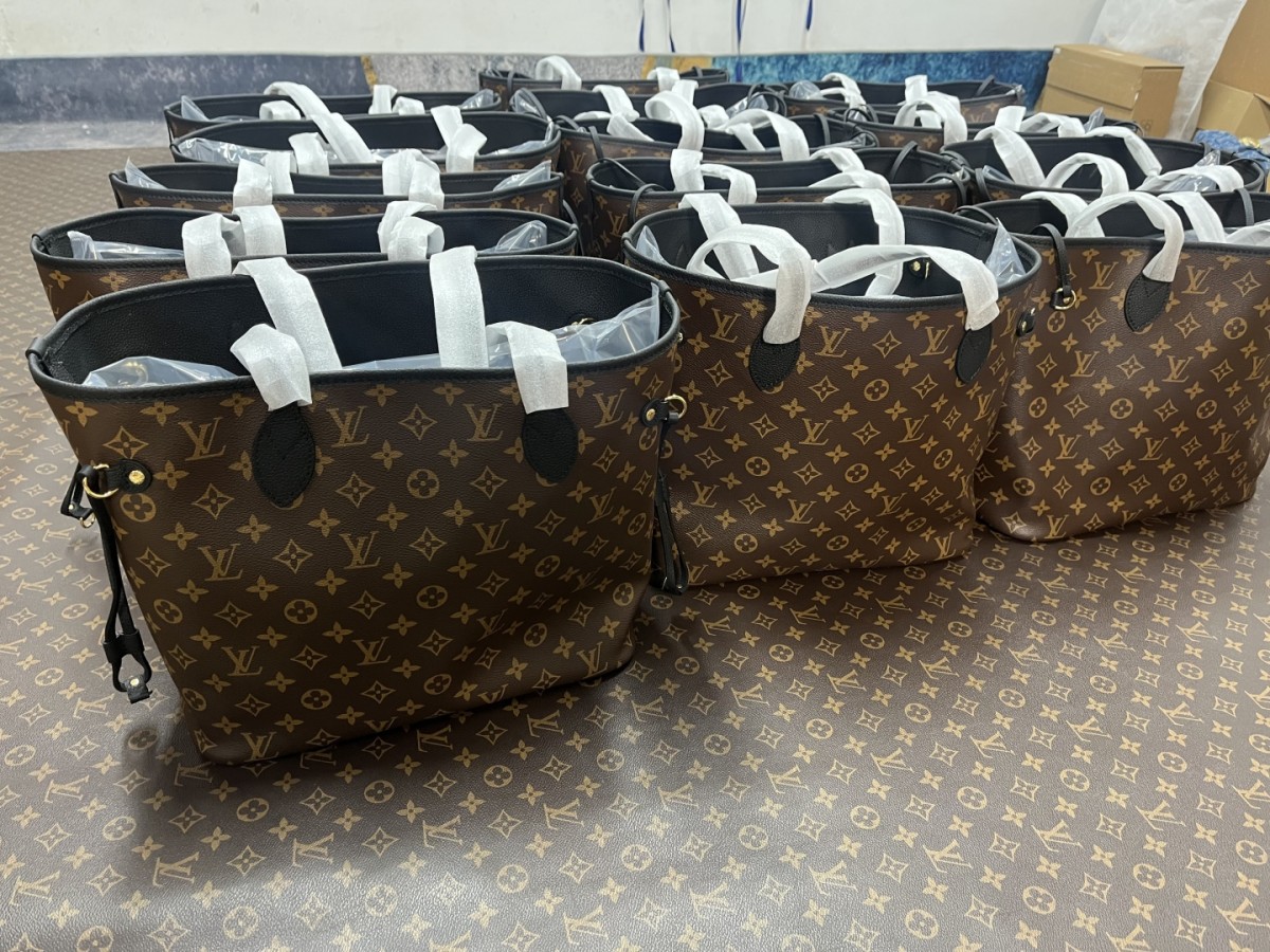 Shebag Best replica Louis Vuitton M11946 medium size NEVERFULL INSIDE OUT(2025 Apr updated)-Best Quality Fake designer Bag Review, Replica designer bag ru