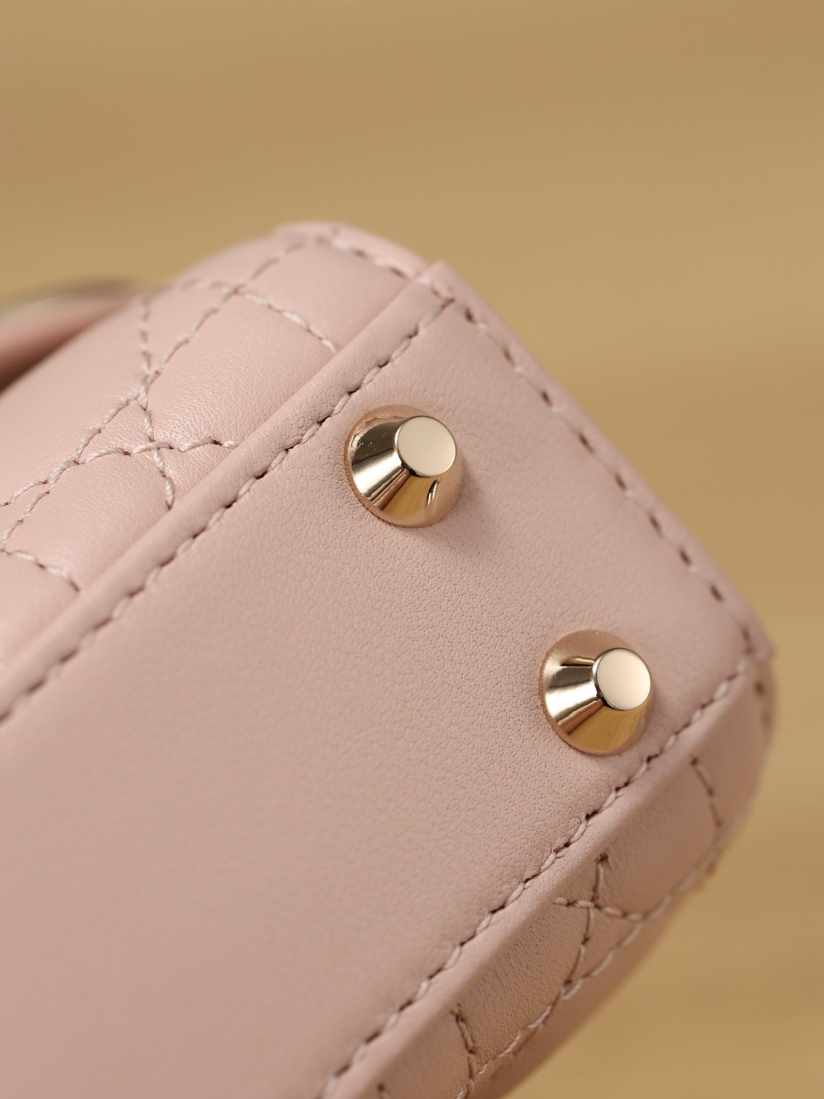 Shebag Super replica Lady Dior mini bag in pink bag review (2025 Apr updated)-Best Quality Fake designer Bag Review, Replica designer bag ru