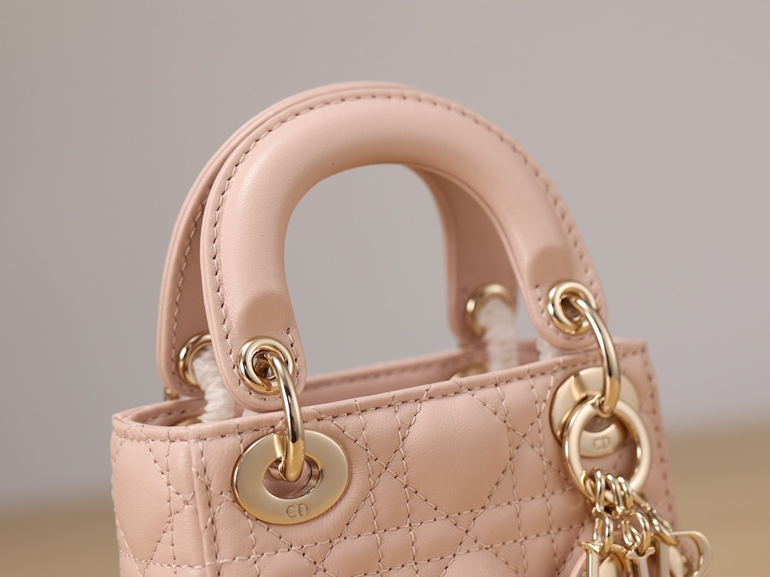 Shebag Super replica Lady Dior mini bag in pink bag review (2025 Apr updated)-Best Quality Fake designer Bag Review, Replica designer bag ru