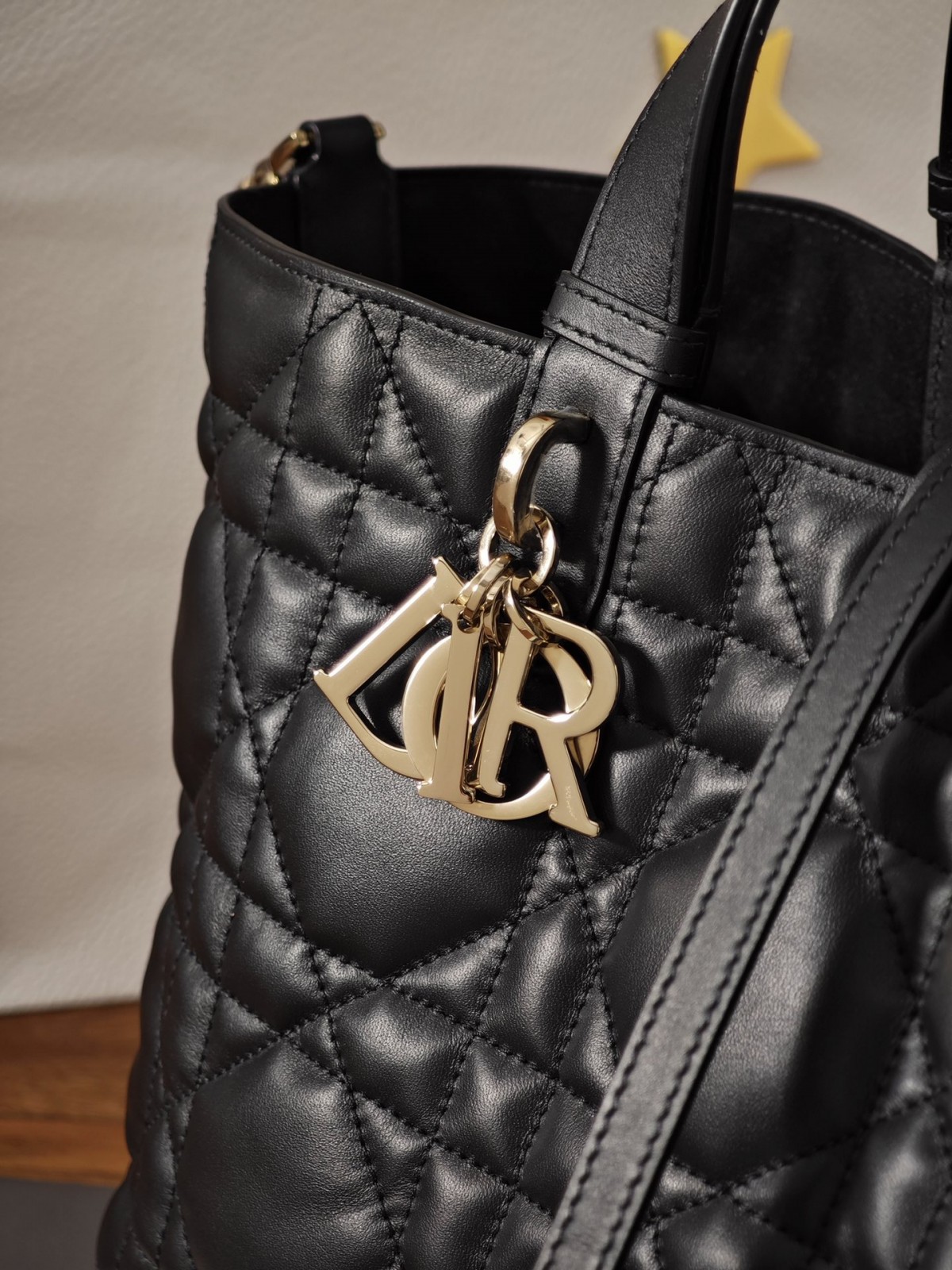 Shbag best replica Dior Toujours bag 2025 medium size new arrival (2025 Apr updated)-Best Quality Fake designer Bag Review, Replica designer bag ru Shbag best replica Dior Toujours bag 2025 medium size new arrival (2025 Apr updated)-Best Quality Fake designer Bag Review, Replica designer bag ru