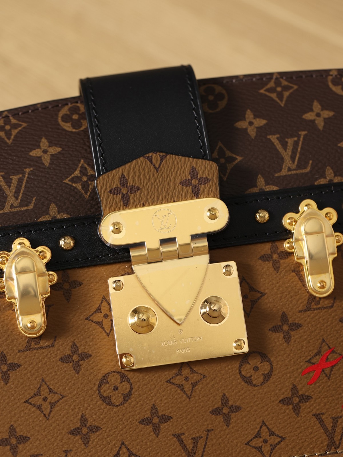 Shebag super replica Louis Vuitton M43596 TRUNK CLUTCH bag full review (2025 Apr updated)-Best Quality Fake designer Bag Review, Replica designer bag ru Shebag super replica Louis Vuitton M43596 TRUNK CLUTCH bag full review (2025 Apr updated)-Best Quality Fake designer Bag Review, Replica designer bag ru