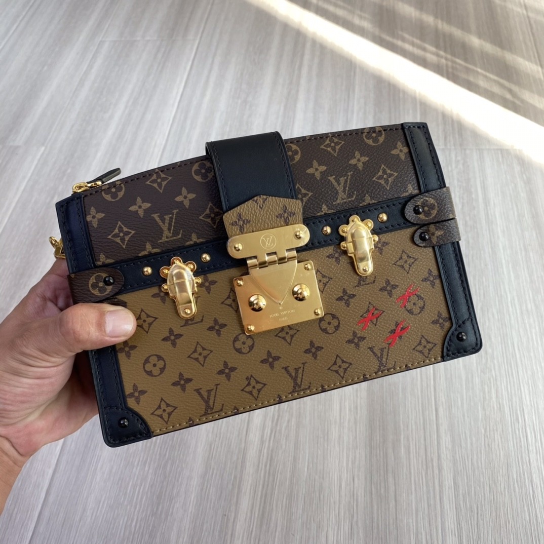 Shebag super replica Louis Vuitton M43596 TRUNK CLUTCH bag full review (2025 Apr updated)-Best Quality Fake designer Bag Review, Replica designer bag ru Shebag super replica Louis Vuitton M43596 TRUNK CLUTCH bag full review (2025 Apr updated)-Best Quality Fake designer Bag Review, Replica designer bag ru