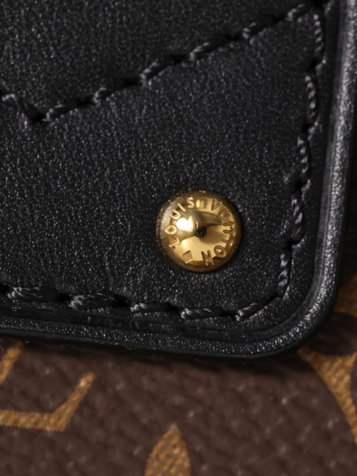 Shebag super replica Louis Vuitton M43596 TRUNK CLUTCH bag full review (2025 Apr updated)-Best Quality Fake designer Bag Review, Replica designer bag ru Shebag super replica Louis Vuitton M43596 TRUNK CLUTCH bag full review (2025 Apr updated)-Best Quality Fake designer Bag Review, Replica designer bag ru
