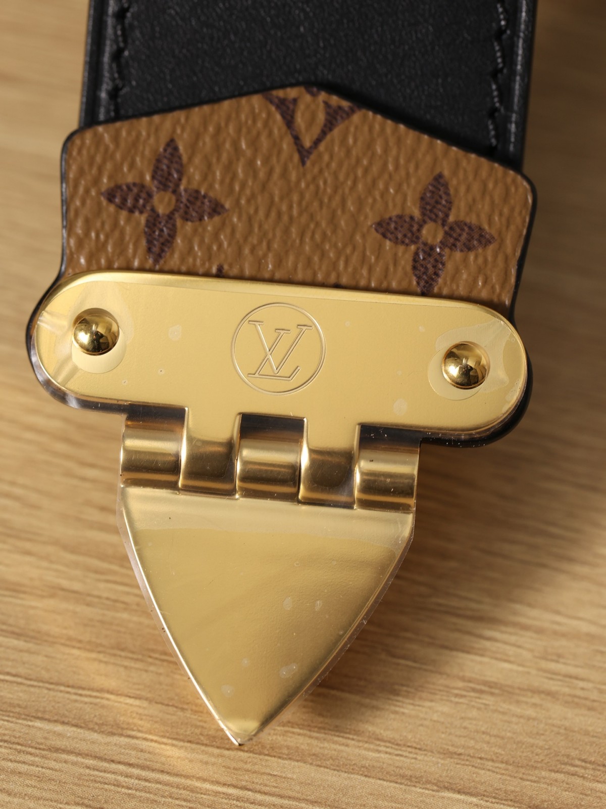 Shebag super replica Louis Vuitton M43596 TRUNK CLUTCH bag full review (2025 Apr updated)-Best Quality Fake designer Bag Review, Replica designer bag ru Shebag super replica Louis Vuitton M43596 TRUNK CLUTCH bag full review (2025 Apr updated)-Best Quality Fake designer Bag Review, Replica designer bag ru