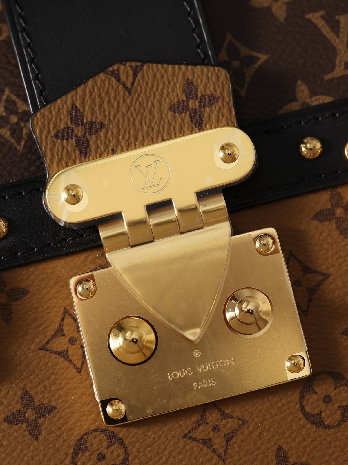 Shebag super replica Louis Vuitton M43596 TRUNK CLUTCH bag full review (2025 Apr updated)-Best Quality Fake designer Bag Review, Replica designer bag ru Shebag super replica Louis Vuitton M43596 TRUNK CLUTCH bag full review (2025 Apr updated)-Best Quality Fake designer Bag Review, Replica designer bag ru