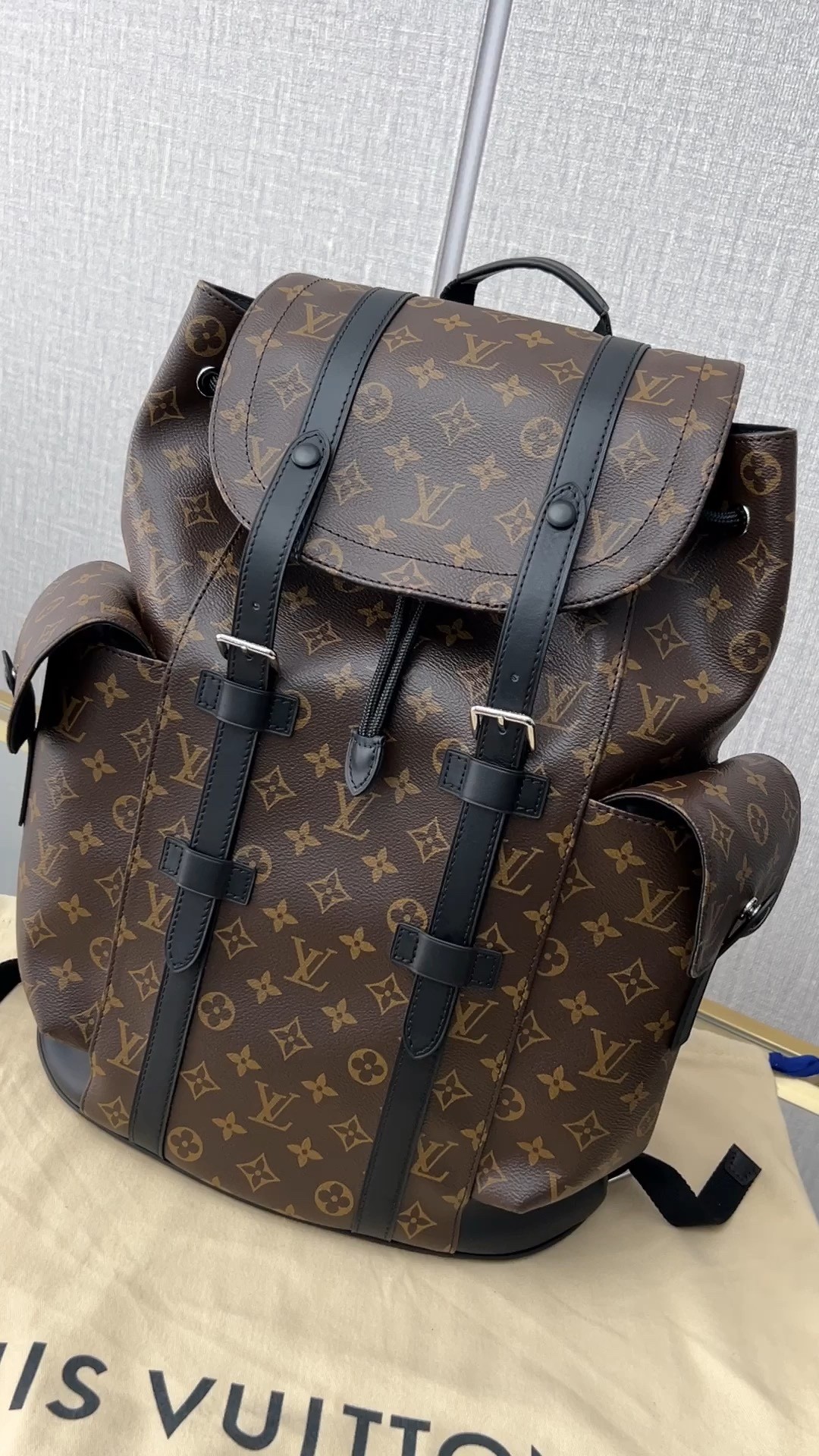 Shebag best replica Louis Vuitton M43735 CHRISTOPHER backpack bag review (2025 Apr updated)-Best Quality Fake designer Bag Review, Replica designer bag ru Shebag best replica Louis Vuitton M43735 CHRISTOPHER backpack bag review (2025 Apr updated)-Best Quality Fake designer Bag Review, Replica designer bag ru