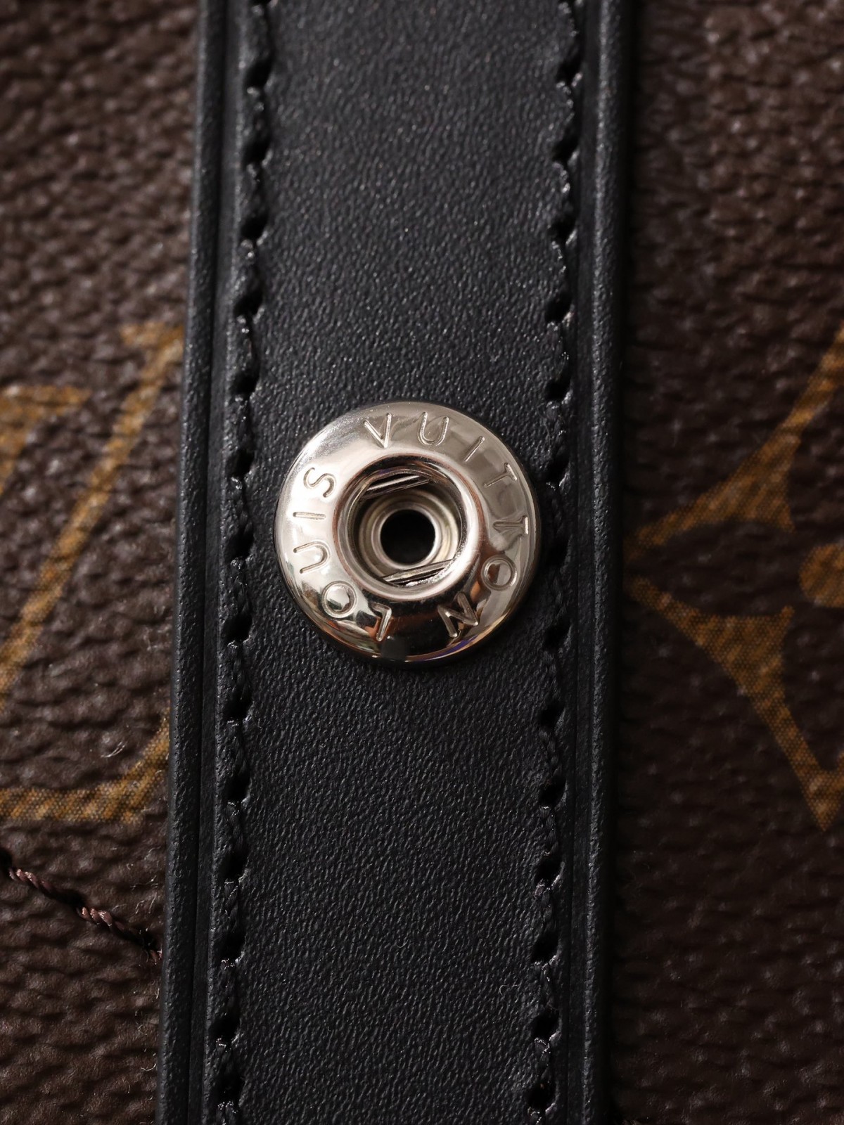 Shebag best replica Louis Vuitton M43735 CHRISTOPHER backpack bag review (2025 Apr updated)-Best Quality Fake designer Bag Review, Replica designer bag ru Shebag best replica Louis Vuitton M43735 CHRISTOPHER backpack bag review (2025 Apr updated)-Best Quality Fake designer Bag Review, Replica designer bag ru