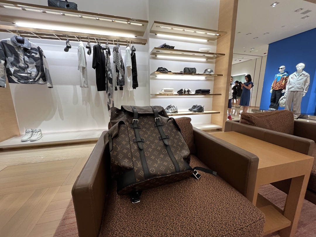 Shebag best replica Louis Vuitton M43735 CHRISTOPHER backpack bag review (2025 Apr updated)-Best Quality Fake designer Bag Review, Replica designer bag ru Shebag best replica Louis Vuitton M43735 CHRISTOPHER backpack bag review (2025 Apr updated)-Best Quality Fake designer Bag Review, Replica designer bag ru