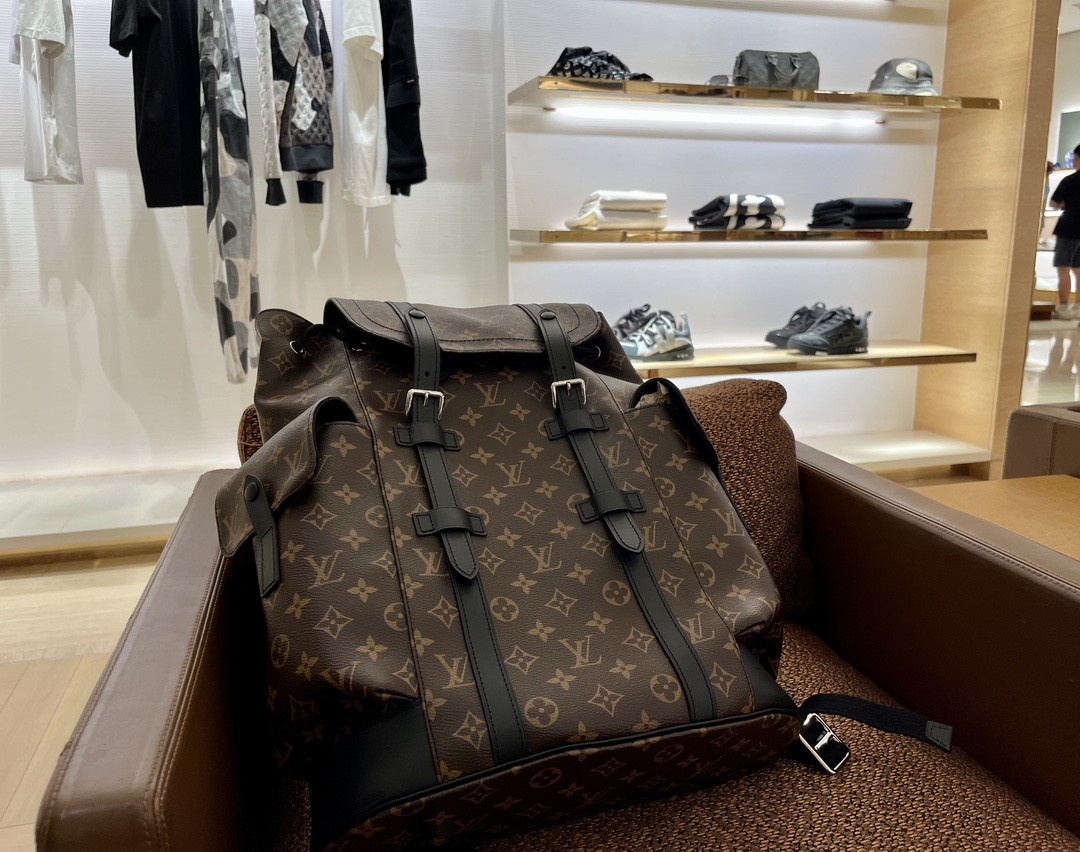 Shebag best replica Louis Vuitton M43735 CHRISTOPHER backpack bag review (2025 Apr updated)-Best Quality Fake designer Bag Review, Replica designer bag ru Shebag best replica Louis Vuitton M43735 CHRISTOPHER backpack bag review (2025 Apr updated)-Best Quality Fake designer Bag Review, Replica designer bag ru