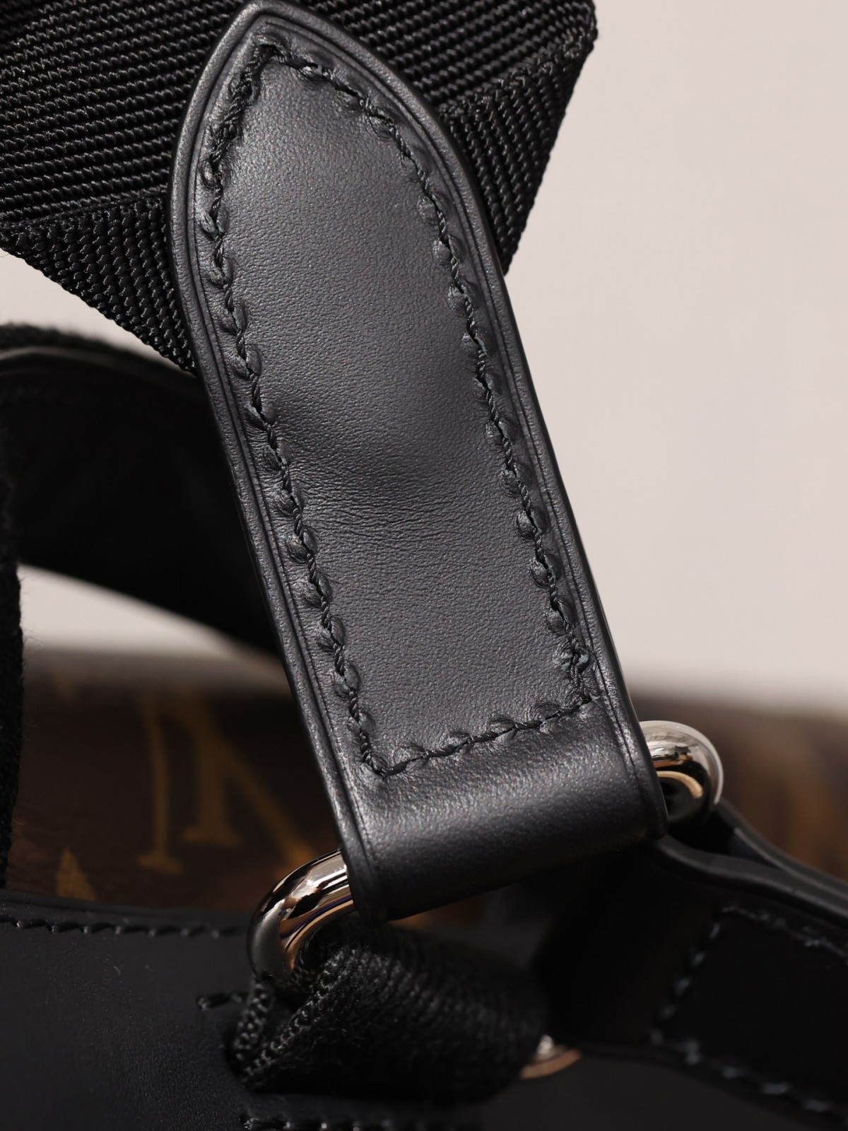 Shebag best replica Louis Vuitton M43735 CHRISTOPHER backpack bag review (2025 Apr updated)-Best Quality Fake designer Bag Review, Replica designer bag ru Shebag best replica Louis Vuitton M43735 CHRISTOPHER backpack bag review (2025 Apr updated)-Best Quality Fake designer Bag Review, Replica designer bag ru