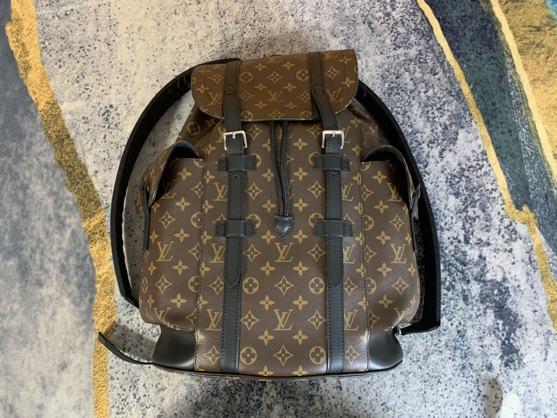 Shebag best replica Louis Vuitton M43735 CHRISTOPHER backpack bag review (2025 Apr updated)-Best Quality Fake designer Bag Review, Replica designer bag ru Shebag best replica Louis Vuitton M43735 CHRISTOPHER backpack bag review (2025 Apr updated)-Best Quality Fake designer Bag Review, Replica designer bag ru