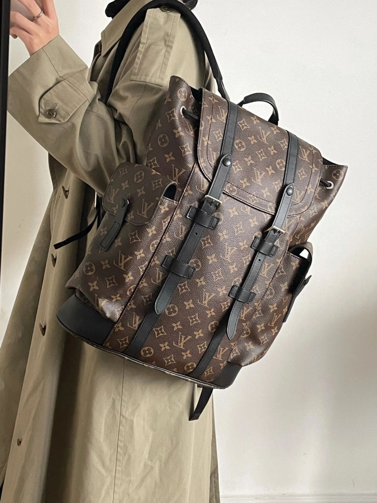Shebag best replica Louis Vuitton M43735 CHRISTOPHER backpack bag review (2025 Apr updated)-Best Quality Fake designer Bag Review, Replica designer bag ru Shebag best replica Louis Vuitton M43735 CHRISTOPHER backpack bag review (2025 Apr updated)-Best Quality Fake designer Bag Review, Replica designer bag ru