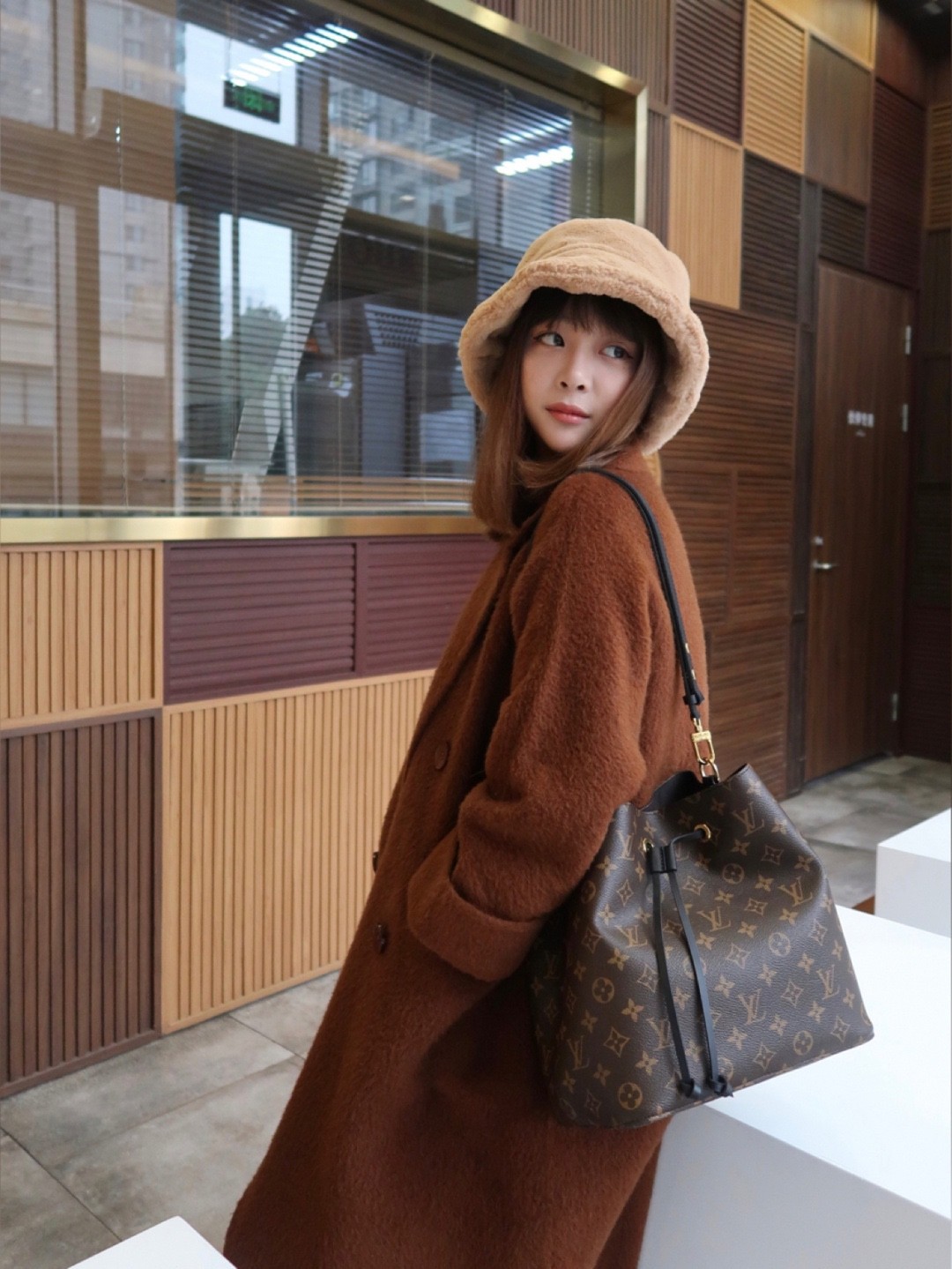 Shebag Super replica Louis Vuitton M44020 NéoNoé bag full review(2025 Apr updated)-Best Quality Fake designer Bag Review, Replica designer bag ru