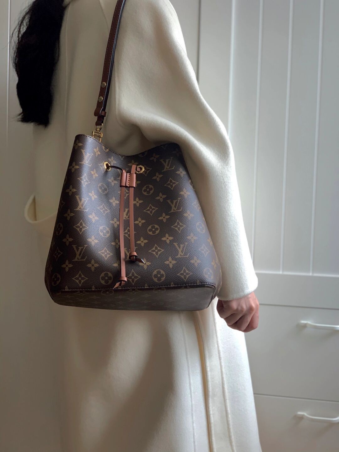 Shebag Super replica Louis Vuitton M44020 NéoNoé bag full review(2025 Apr updated)-Best Quality Fake designer Bag Review, Replica designer bag ru